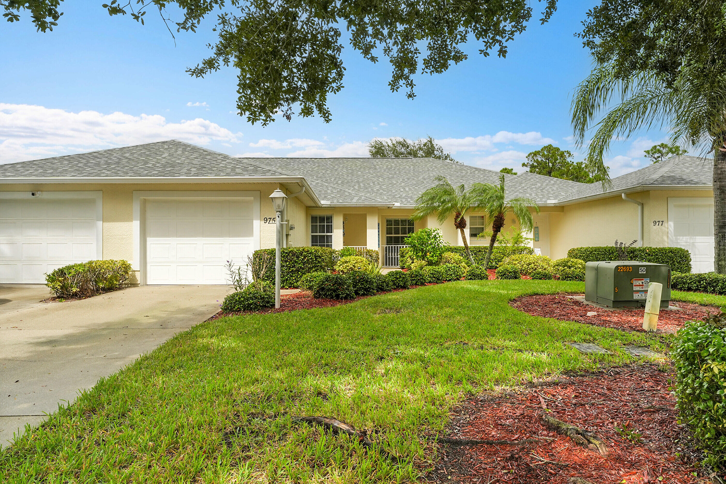975 South Easy Street Sebastian, FL 32958 - Photo 4 of 41 03_0 (3)