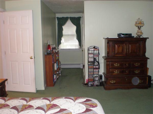 13 Robert Road Framingham, MA 01702 - Photo 11 of 13 Gallery Image 11