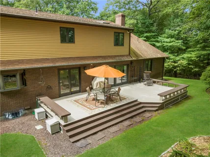 $1,145,000 | 10 Oak Hill Drive, Lincoln, RI 02865