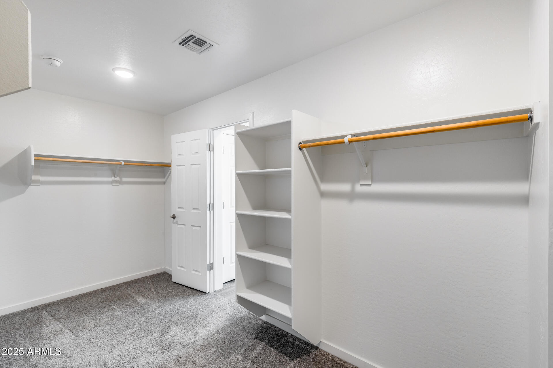 17635 West Red Fox Road Surprise, AZ 85387 - Photo 31 of 58 46