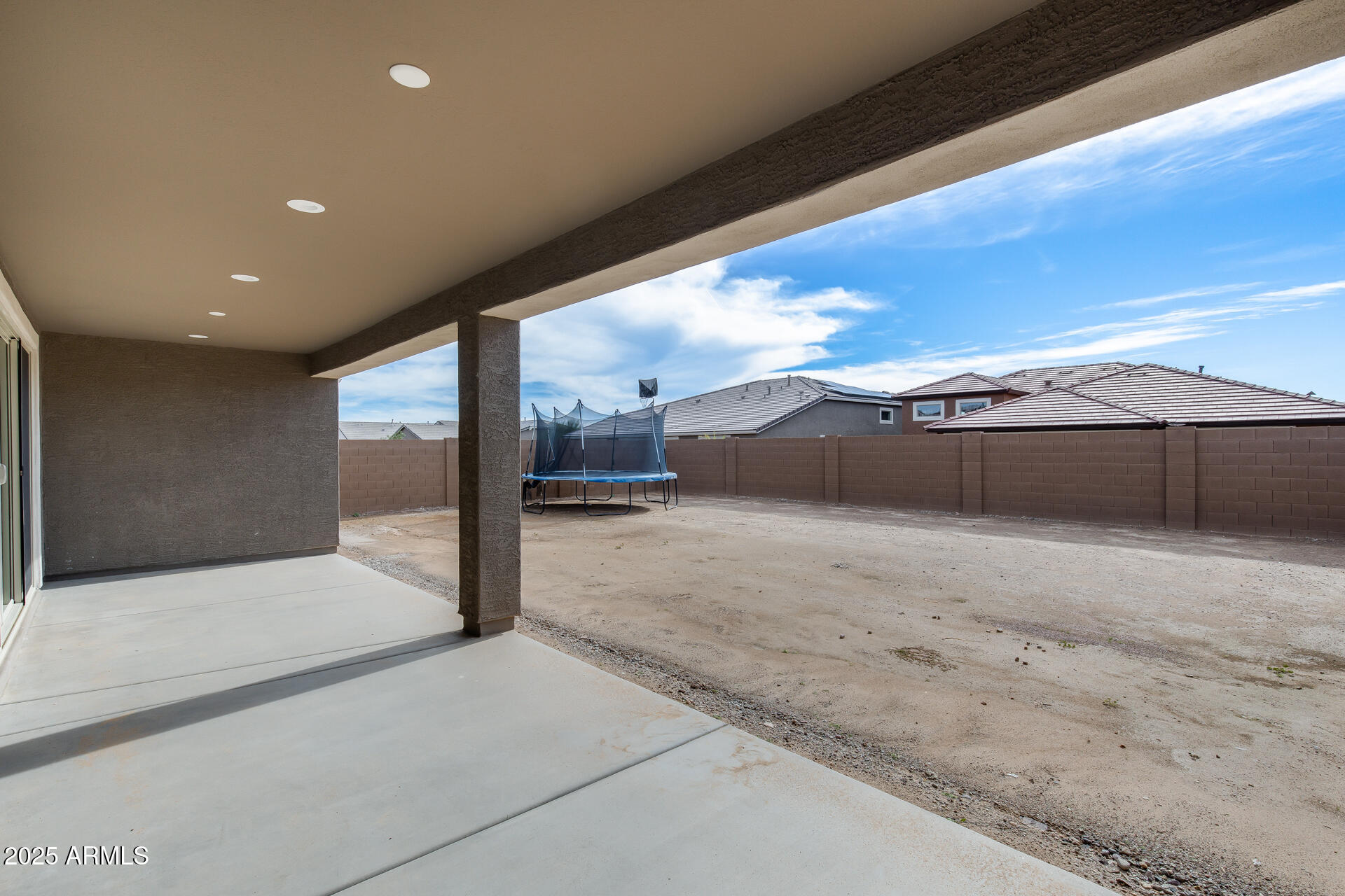 17635 West Red Fox Road Surprise, AZ 85387 - Photo 49 of 58 1