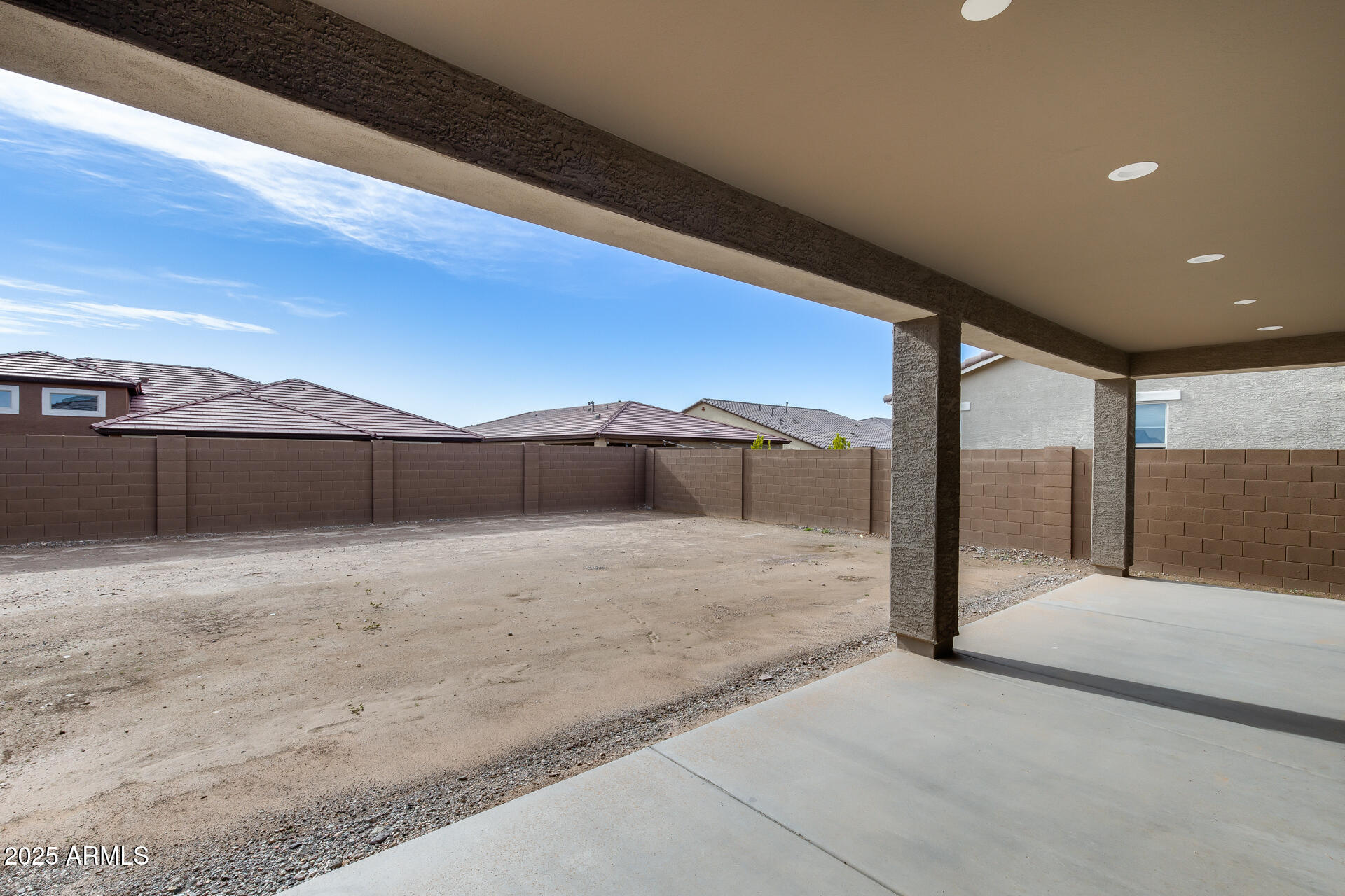 17635 West Red Fox Road Surprise, AZ 85387 - Photo 51 of 58 2