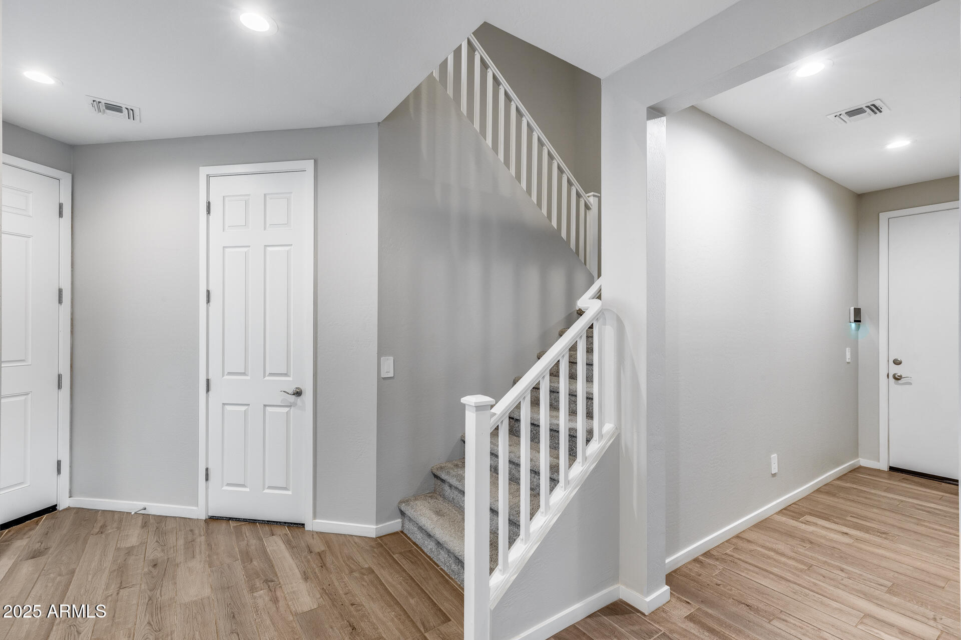 17635 West Red Fox Road Surprise, AZ 85387 - Photo 9 of 58 13