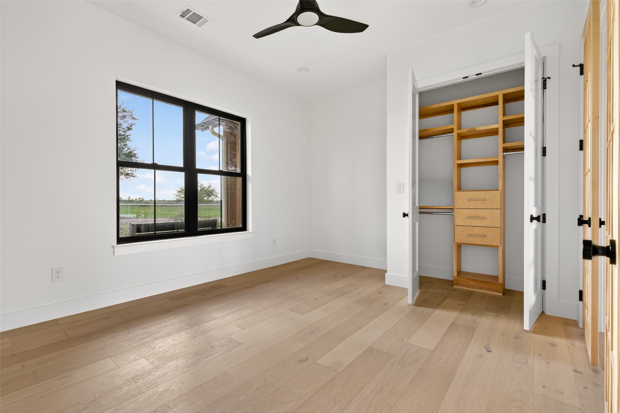 598 Lookout Mountain Road Johnson City, TX 78636 - Photo 19 of 40 Secondary Bedroom