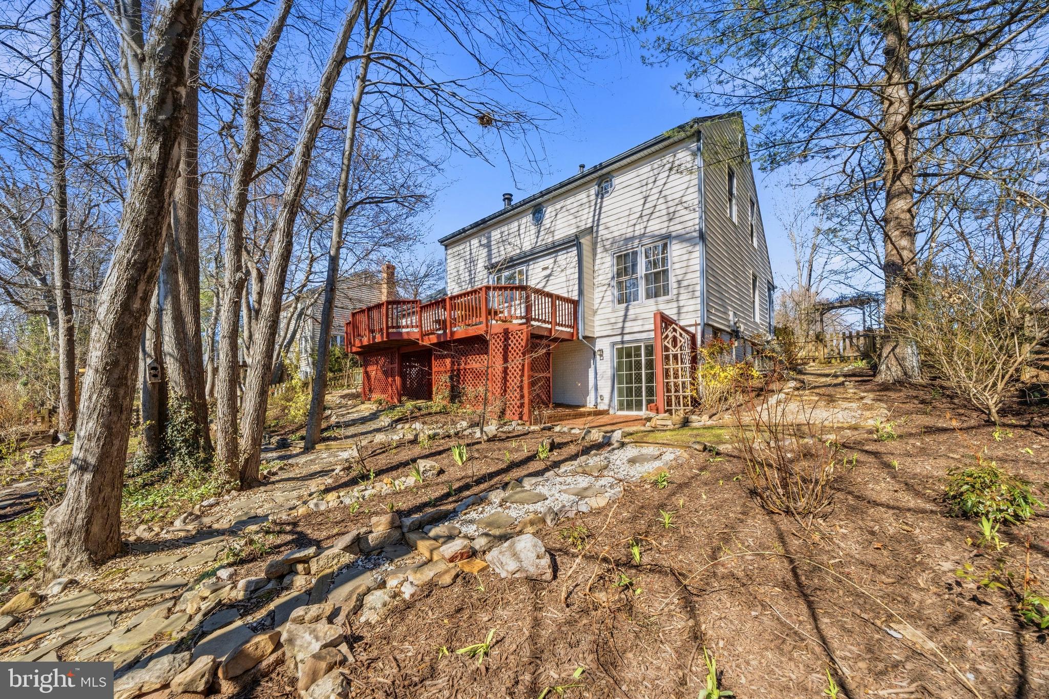 9101 Blue Jug Landing Burke, VA 22015 - Photo 43 of 63