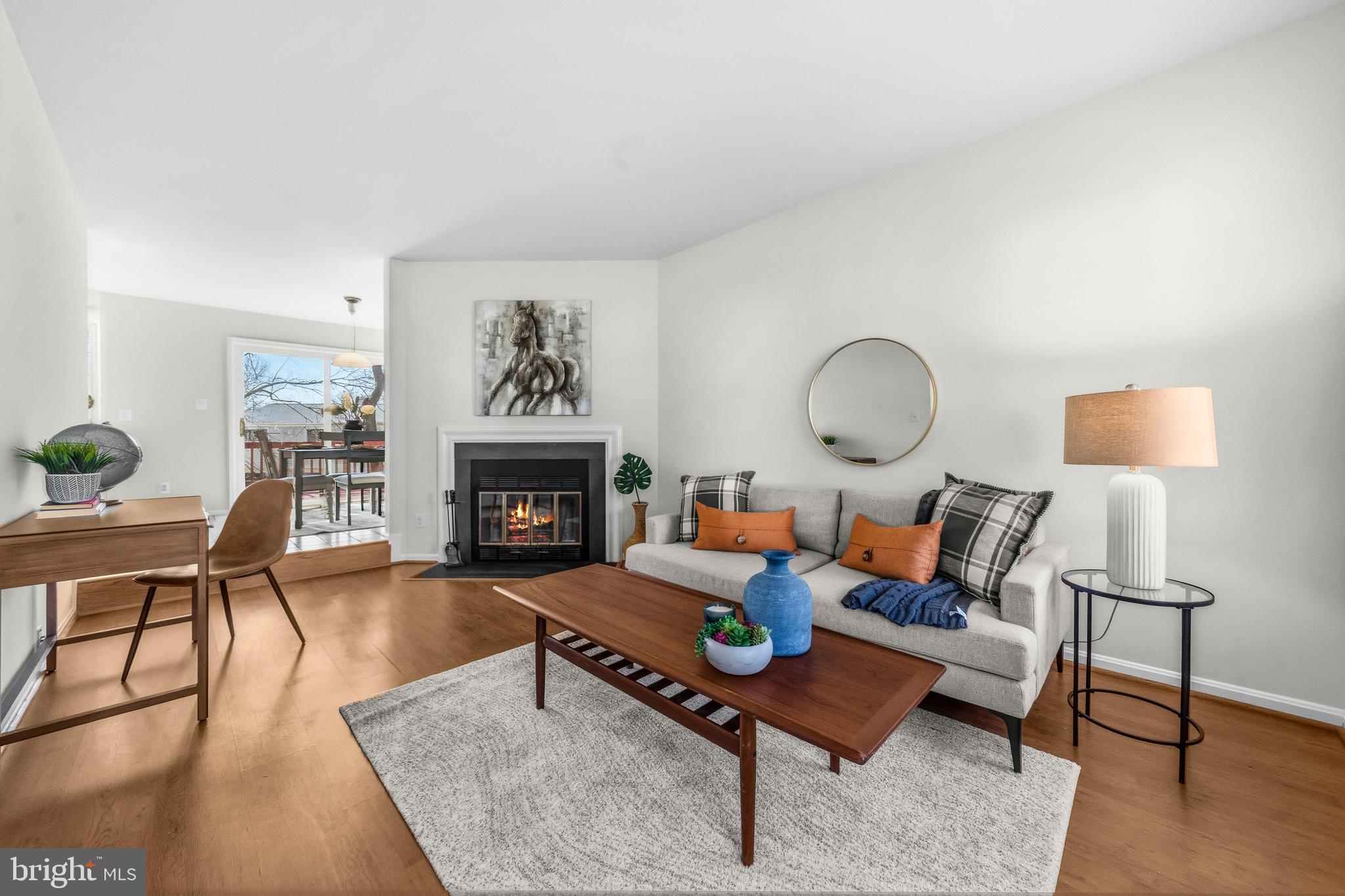 9101 Blue Jug Landing Burke, VA 22015 - Photo 7 of 63