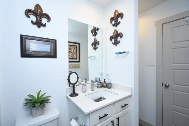 $2,600 | 7723 Golden Rubia Lane, Rosharon, TX 77583