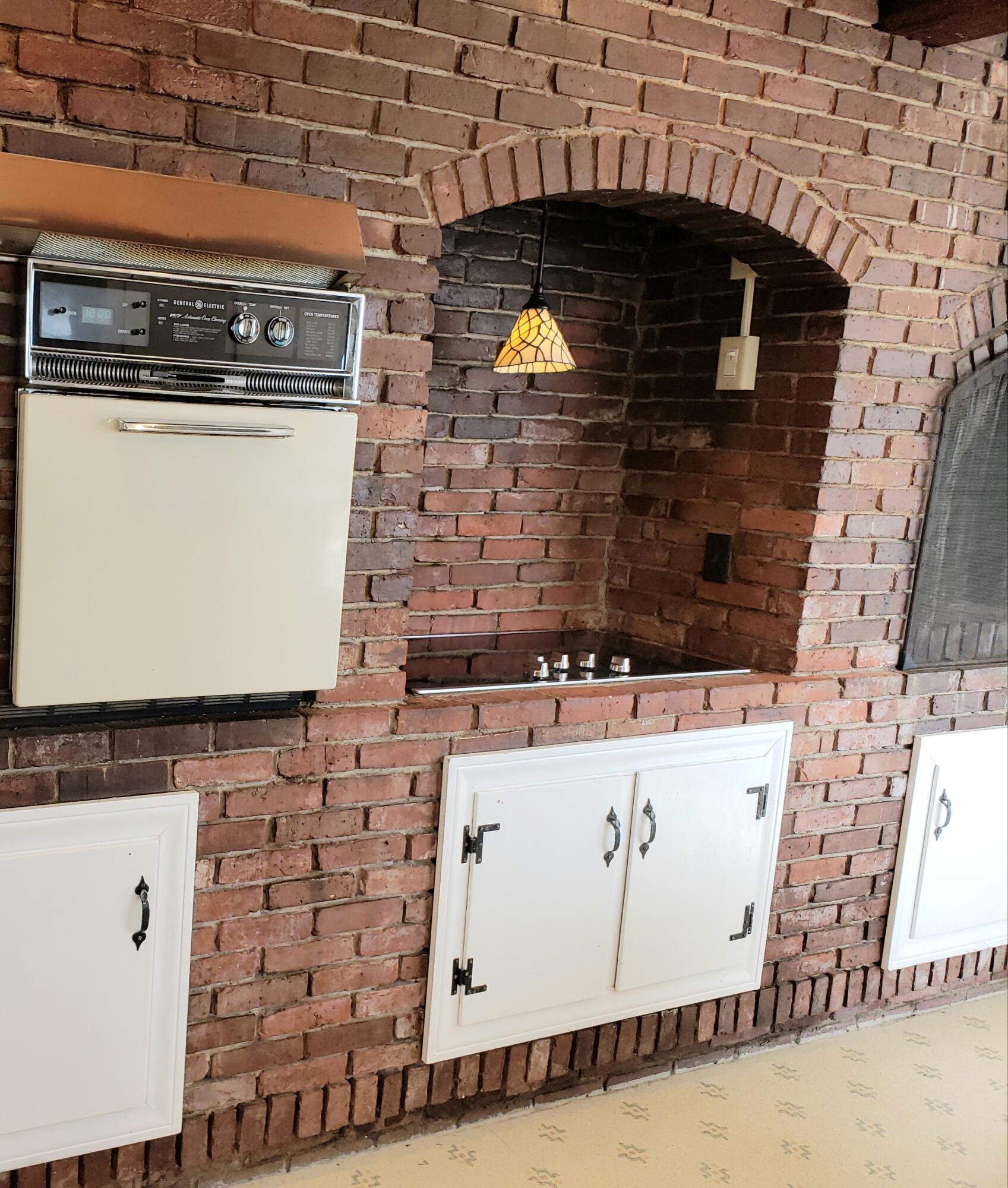 370 Readfield Road Manchester, ME 04351 - Photo 13 of 72 20230327_204907