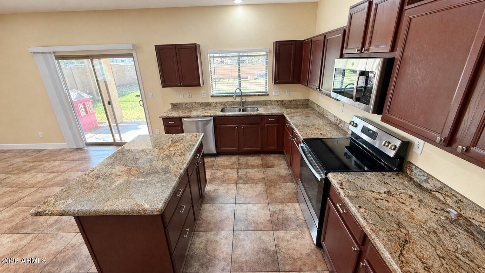 5247 West Maldonado Road Laveen, AZ 85339 - Photo 11 of 14 PHOTO-2026-04-27-22-43-23