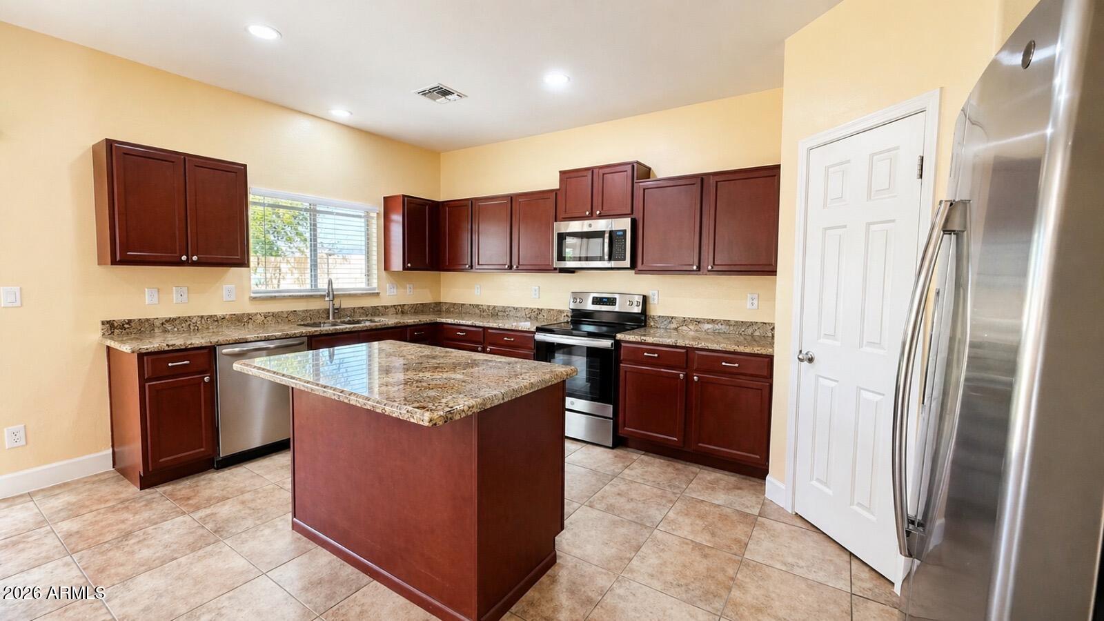 5247 West Maldonado Road Laveen, AZ 85339 - Photo 5 of 14 PHOTO-2026-04-27-22-43-23