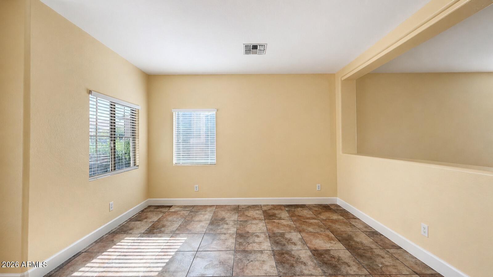 5247 West Maldonado Road Laveen, AZ 85339 - Photo 8 of 14 PHOTO-2026-04-27-22-43-22