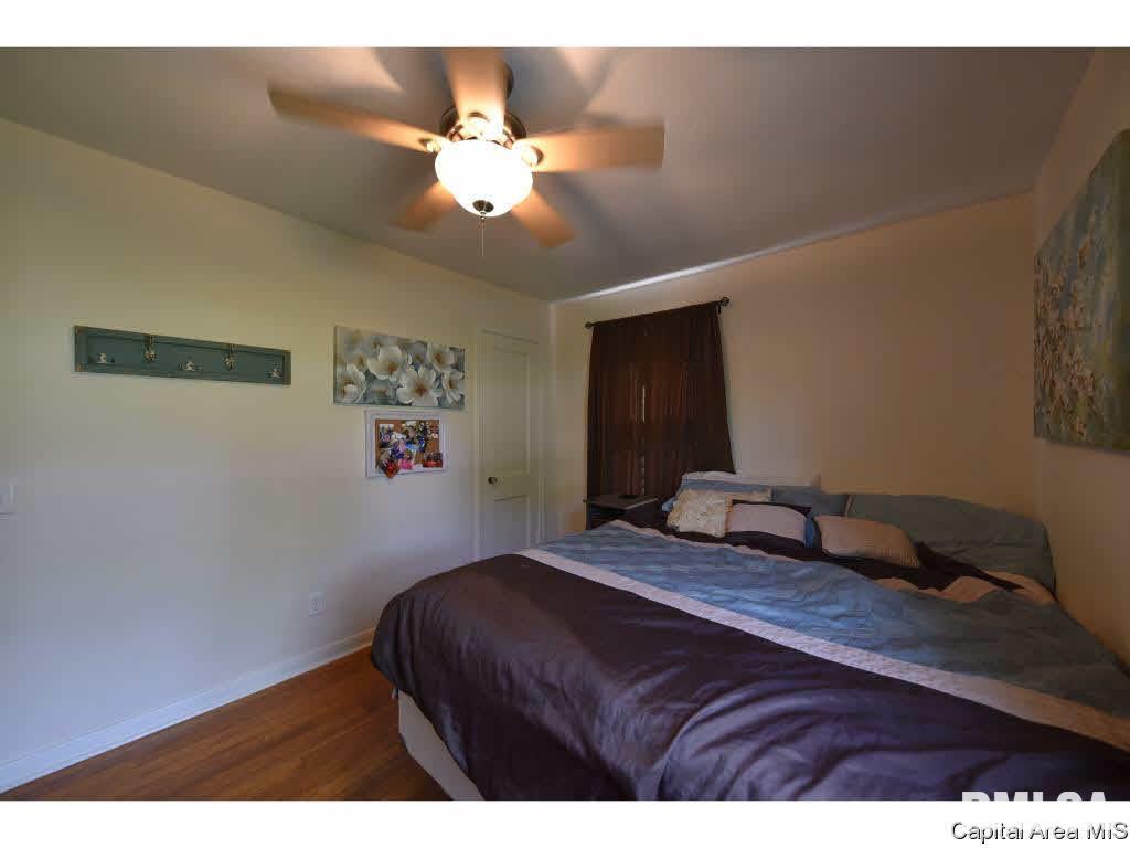 2023 Grant Street Springfield, IL 62703 - Photo 13 of 26
