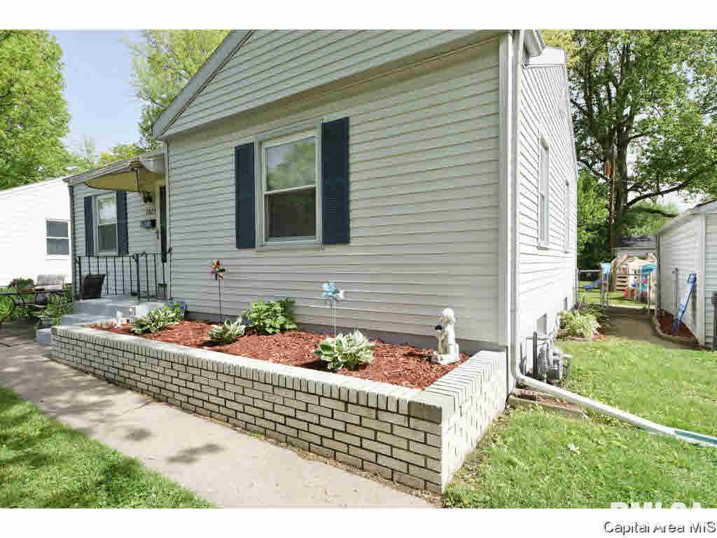 2023 Grant Street Springfield, IL 62703 - Photo 24 of 26
