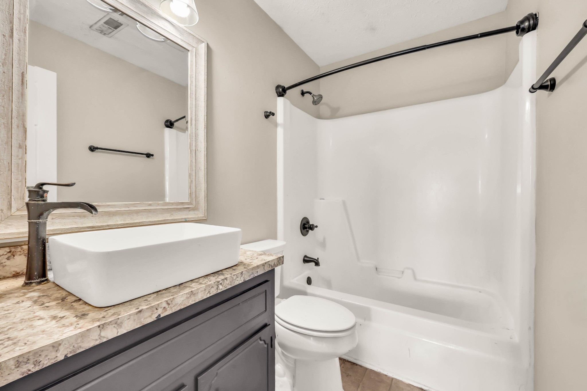 963 State Line Road Oak Grove, KY 42262 - Photo 18 of 29 Gallery Image 18