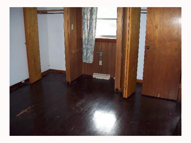 4369 Charlotte Road Columbus, OH 43207 - Photo 3 of 4