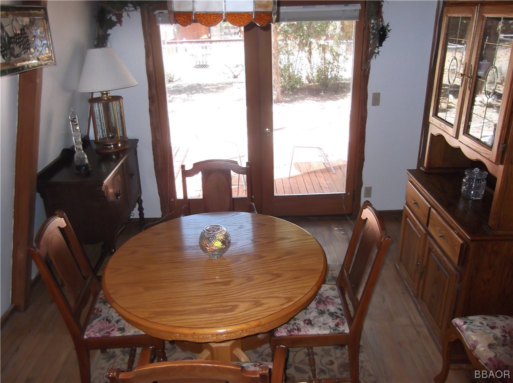 646 Riverside Avenue Sugarloaf, CA 92386 - Photo 21 of 29 Gallery Image 21