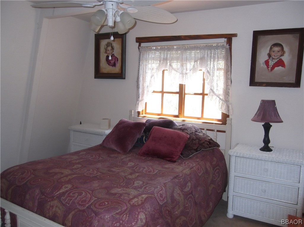 646 Riverside Avenue Sugarloaf, CA 92386 - Photo 23 of 29 Gallery Image 23