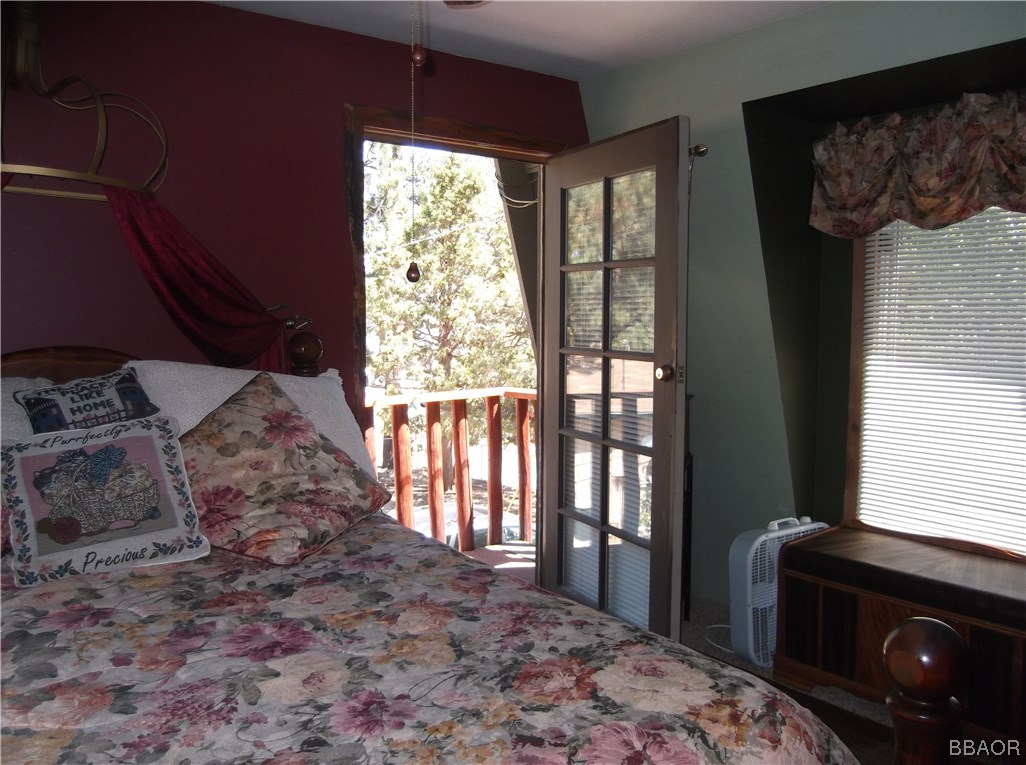 646 Riverside Avenue Sugarloaf, CA 92386 - Photo 28 of 29 Gallery Image 28