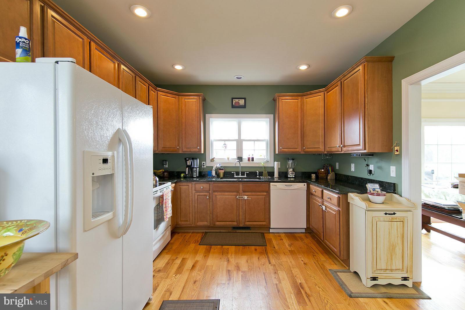 1630 Whitacre Road Gore, VA 22637 - Photo 9 of 28 Kitchen