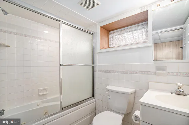 $485,000 | 202 Barren Road, Newtown Square, PA 19073