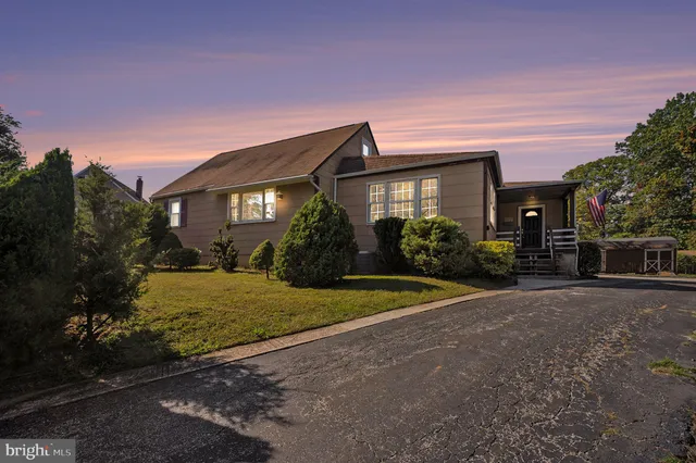 $485,000 | 202 Barren Road, Newtown Square, PA 19073