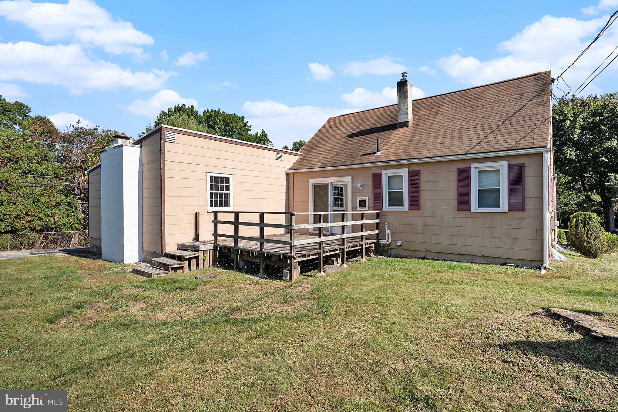 202 Barren Road Newtown Square, PA 19073 - Photo 4 of 26 Gallery Image 4