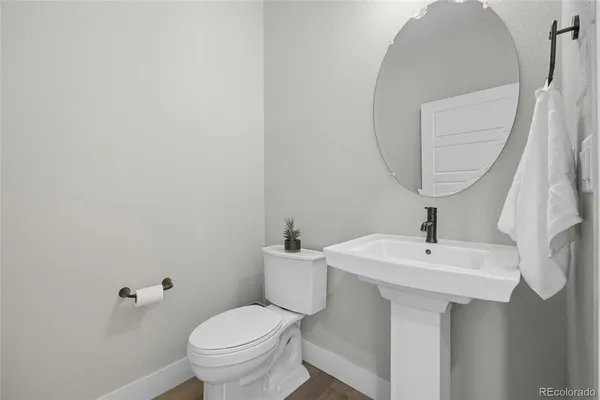$615,000 | 10139 East 62nd Avenue, Denver, CO 80238
