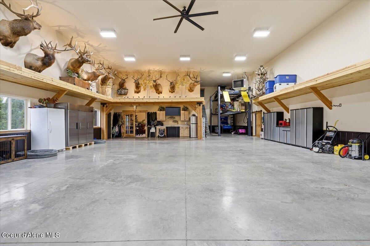 17045 West Cade Road Hauser, ID 83854 - Photo 13 of 83 13-Garage