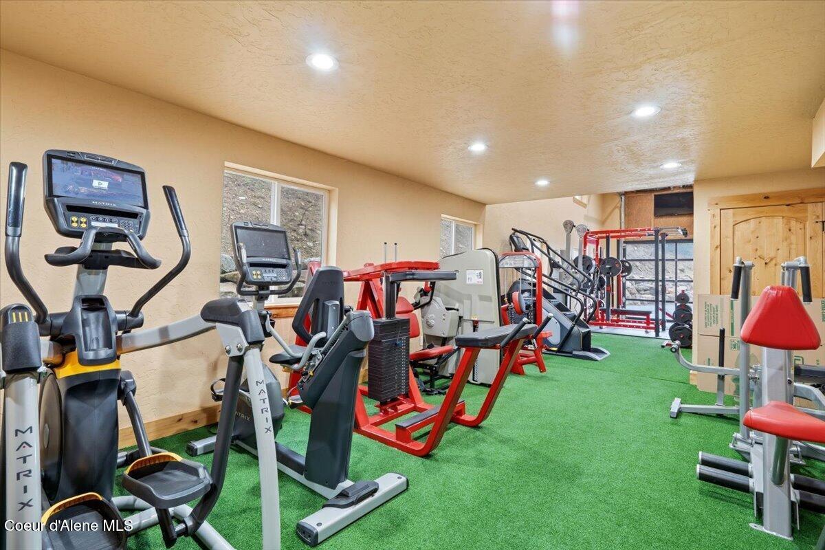 17045 West Cade Road Hauser, ID 83854 - Photo 46 of 83 46-Gym