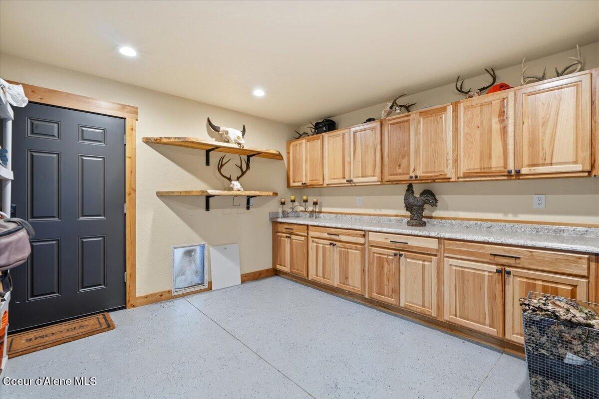 17045 West Cade Road Hauser, ID 83854 - Photo 48 of 83 48-Mudroom