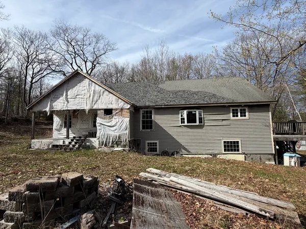 $259,900 | 130 Princeton Street, Gardner, MA 01440