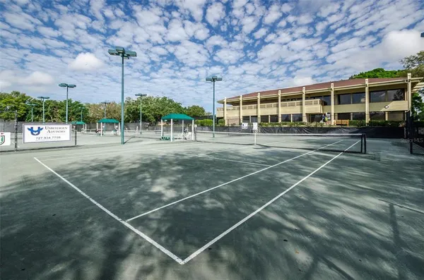$219,000 | 36750 Highway 19, Unit 2052, Palm Harbor, FL 34684