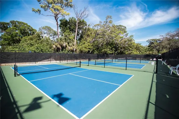 $219,000 | 36750 Highway 19, Unit 2052, Palm Harbor, FL 34684