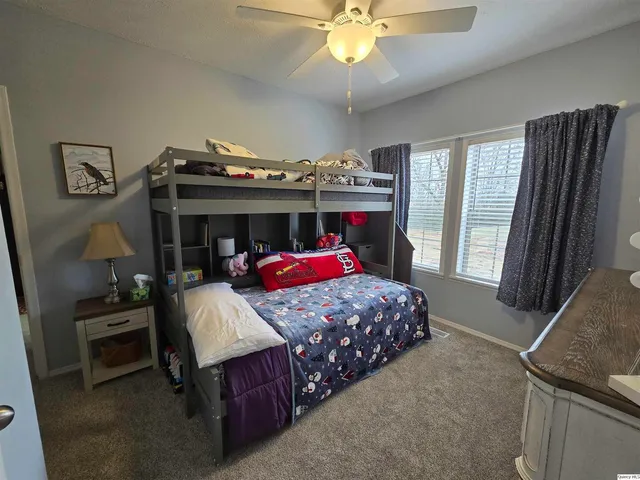 $425,000 | 1436-1100 1100 E Street, Mount Sterling, IL 62353