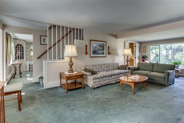 92-94 Blossomcrest Road Lexington, MA 02421 - Photo 17 of 30 Gallery Image 17