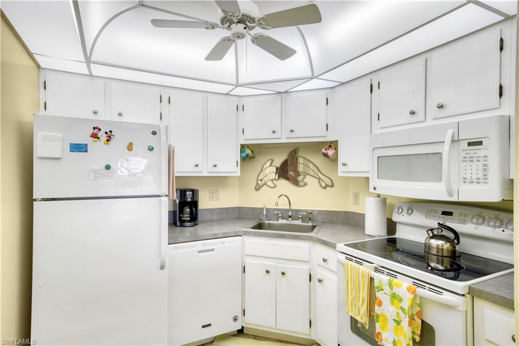 3 Bluebill Avenue, Unit 808 Naples, FL 34108 - Photo 15 of 25