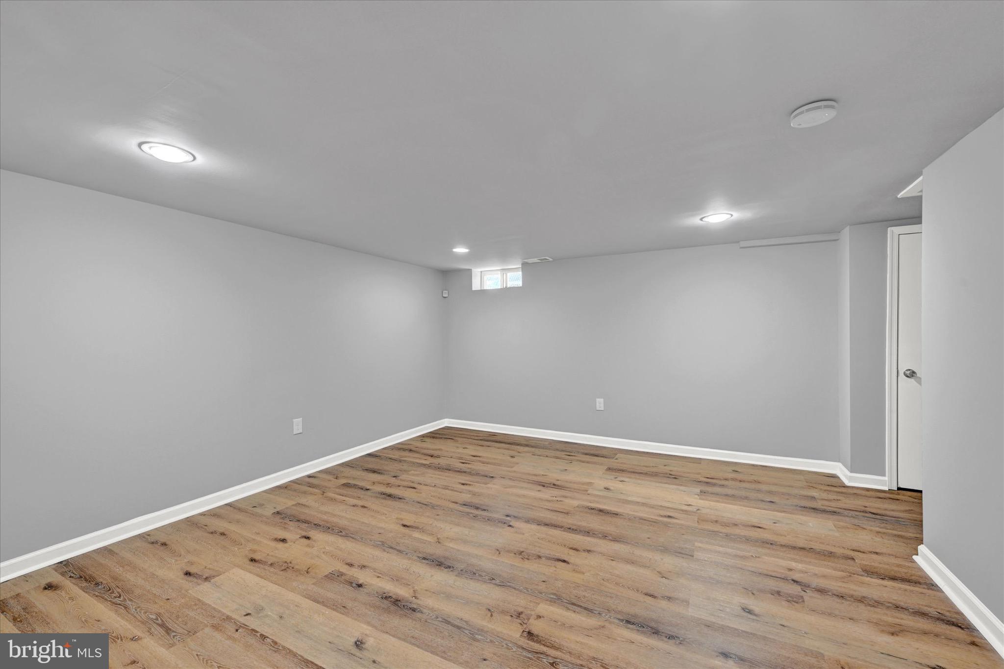 1127 Wicklow Road Baltimore, MD 21229 - Photo 19 of 26
