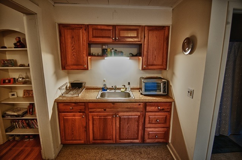40 Beach Street, Unit 1R Bloomfield, NJ 07003 - Photo 4 of 18 a kitchen with a sink and cabinets