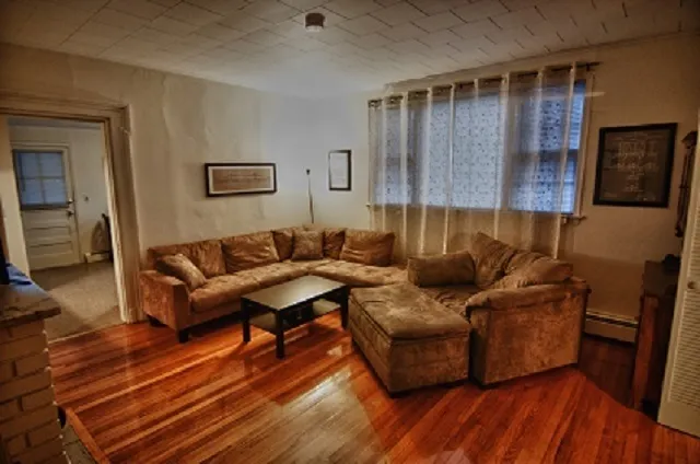 $1,700 | 40 Beach Street, Unit 1R, Bloomfield, NJ 07003