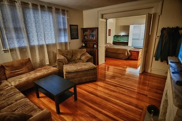 $1,700 | 40 Beach Street, Unit 1R, Bloomfield, NJ 07003