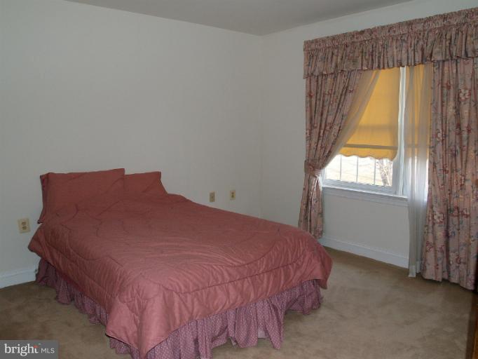 14907 Peach Orchard Road Silver Spring, MD 20905 - Photo 21 of 27 Bedroom 2