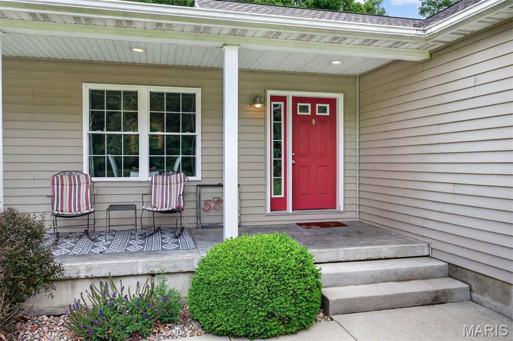588 Deerfield Road Walnut Hill, IL 62893 - Photo 4 of 46