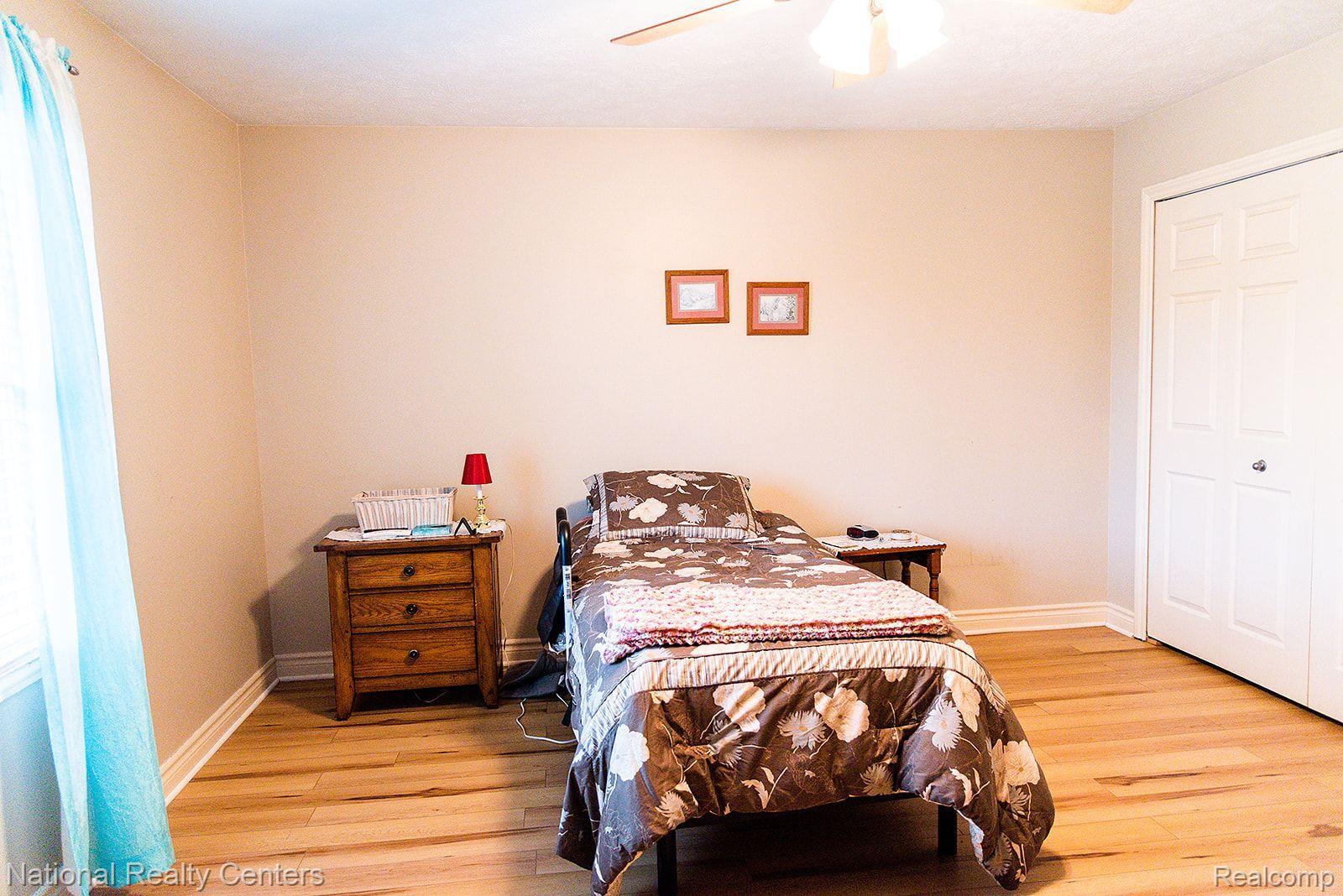 1499 Argentine Road Howell, MI 48843 - Photo 20 of 42 BEDROOM