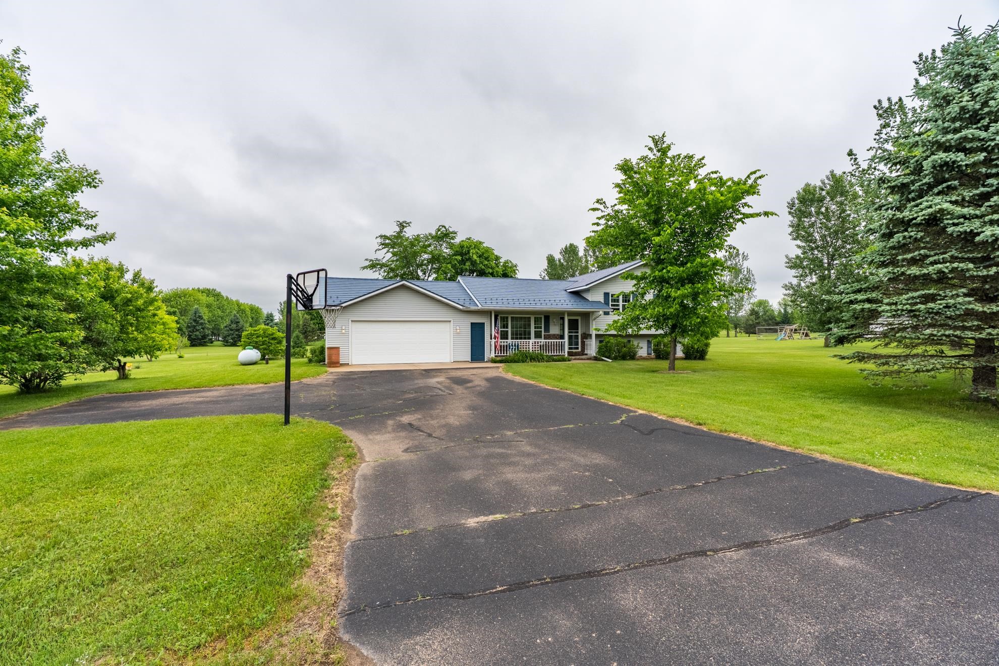 W2530 Violet Lane Merrill, WI 54452 - Photo 2 of 51