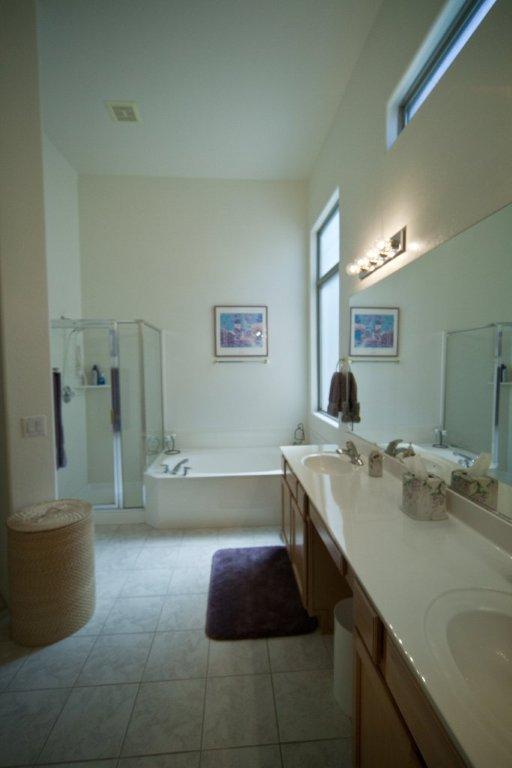1131 East Ocotillo Road Phoenix, AZ 85014 - Photo 8 of 11 Master Bathroom