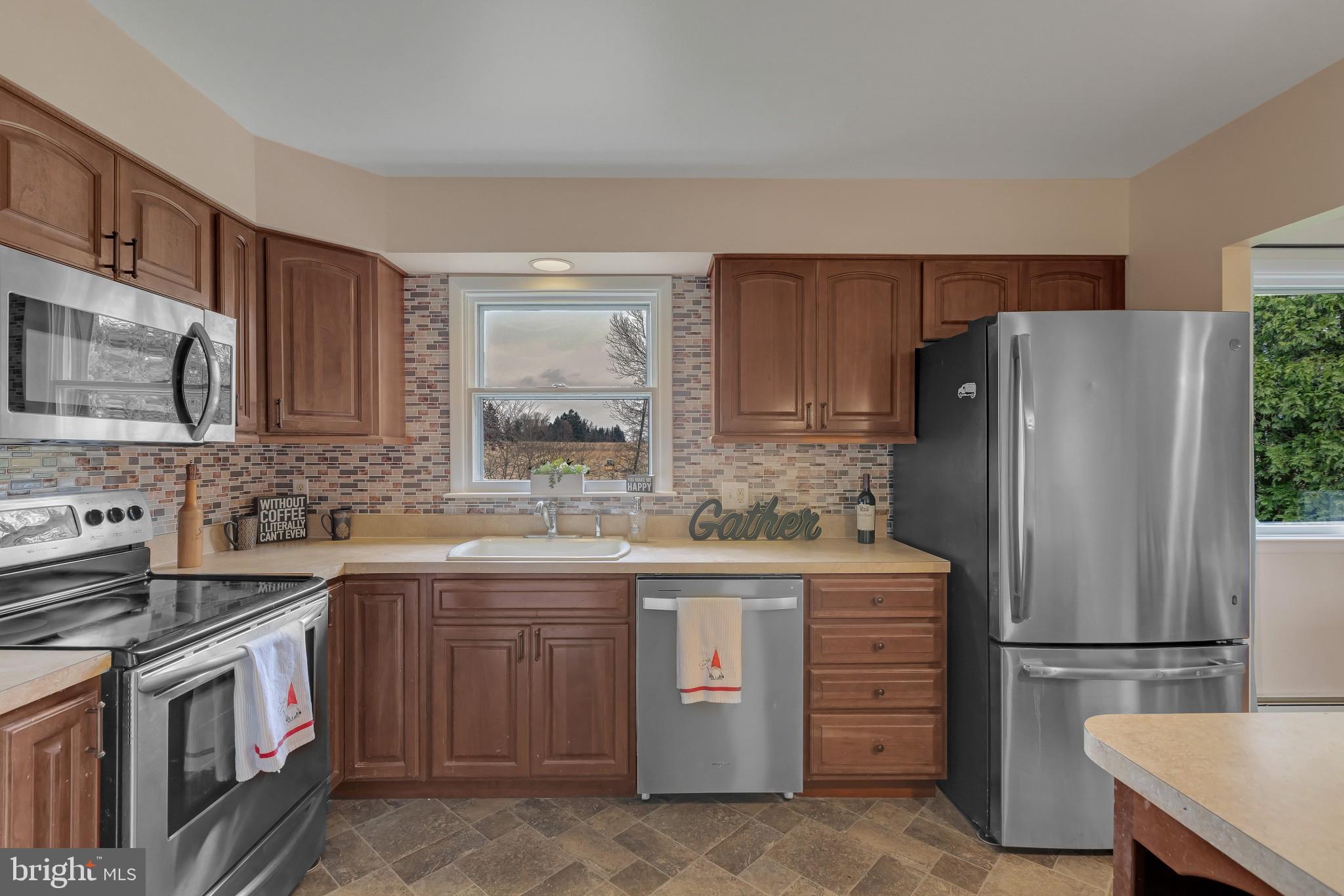 2235 East Cedarville Road Pottstown, PA 19465 - Photo 15 of 33 Gallery Image 15