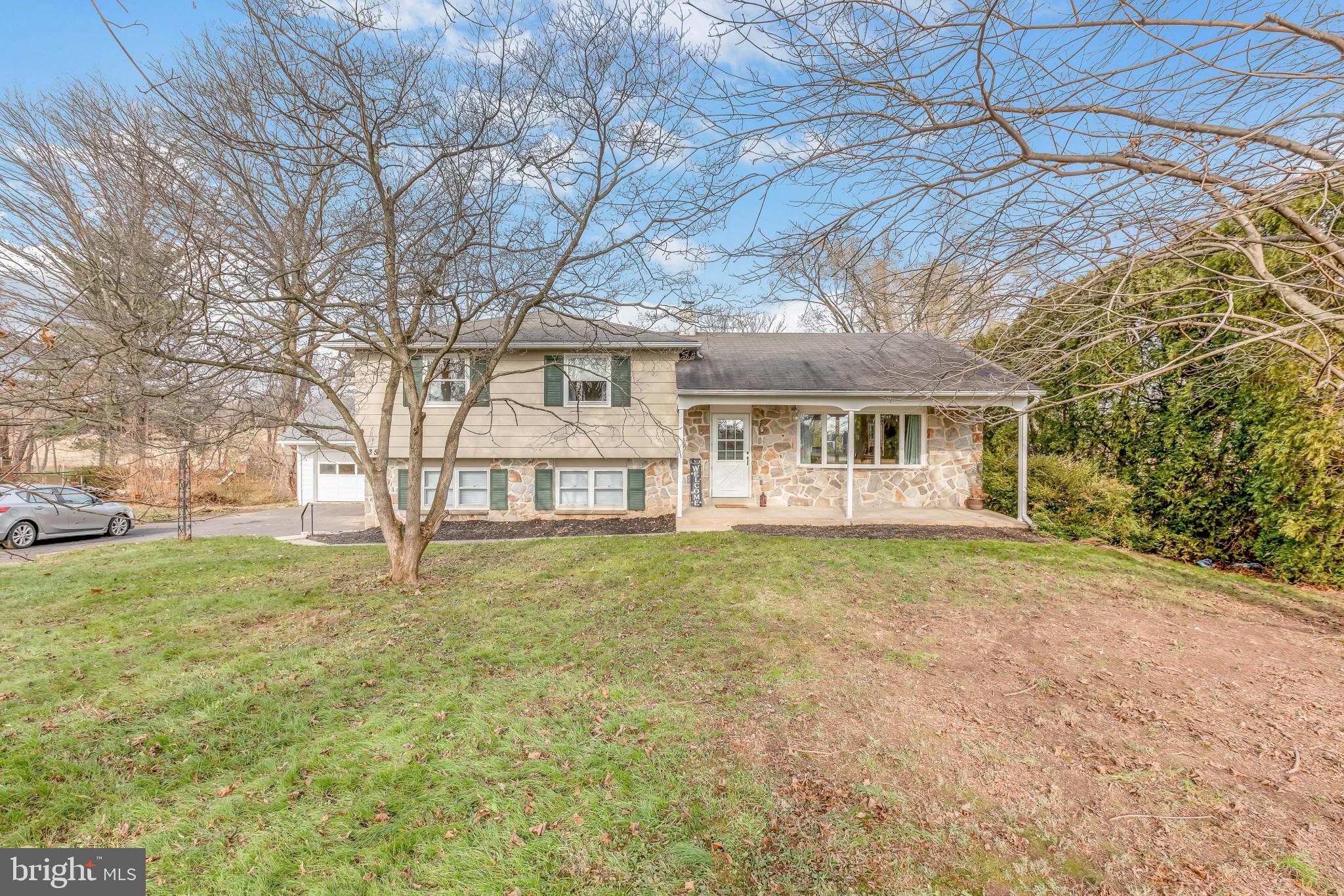2235 East Cedarville Road Pottstown, PA 19465 - Photo 2 of 33 Gallery Image 2