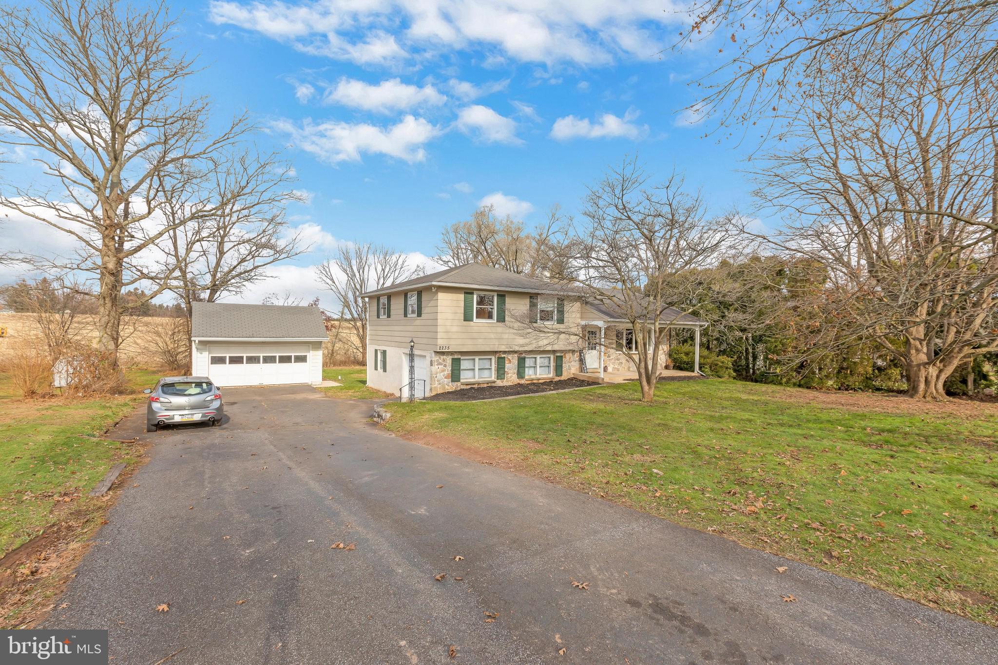 2235 East Cedarville Road Pottstown, PA 19465 - Photo 3 of 33 Gallery Image 3