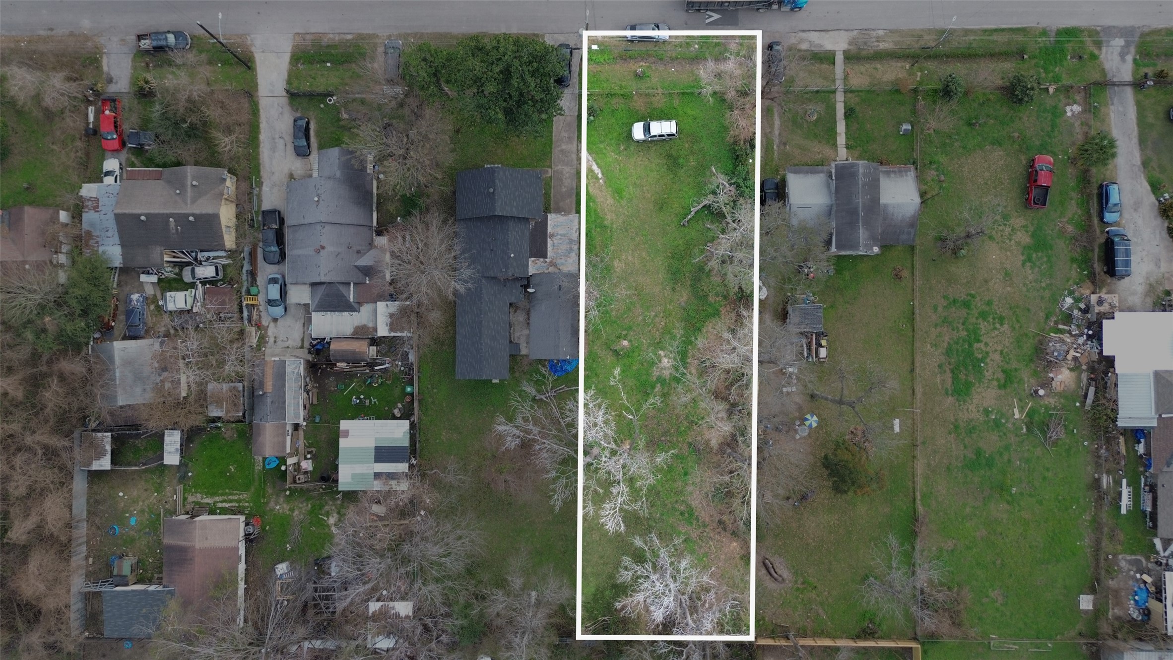 0 Yorkshire Street Houston, TX 77022 - Photo 3 of 6 a bathroom with a shower