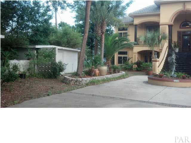 14755 Innerarity Point Road Pensacola, FL 32507 - Photo 2 of 7